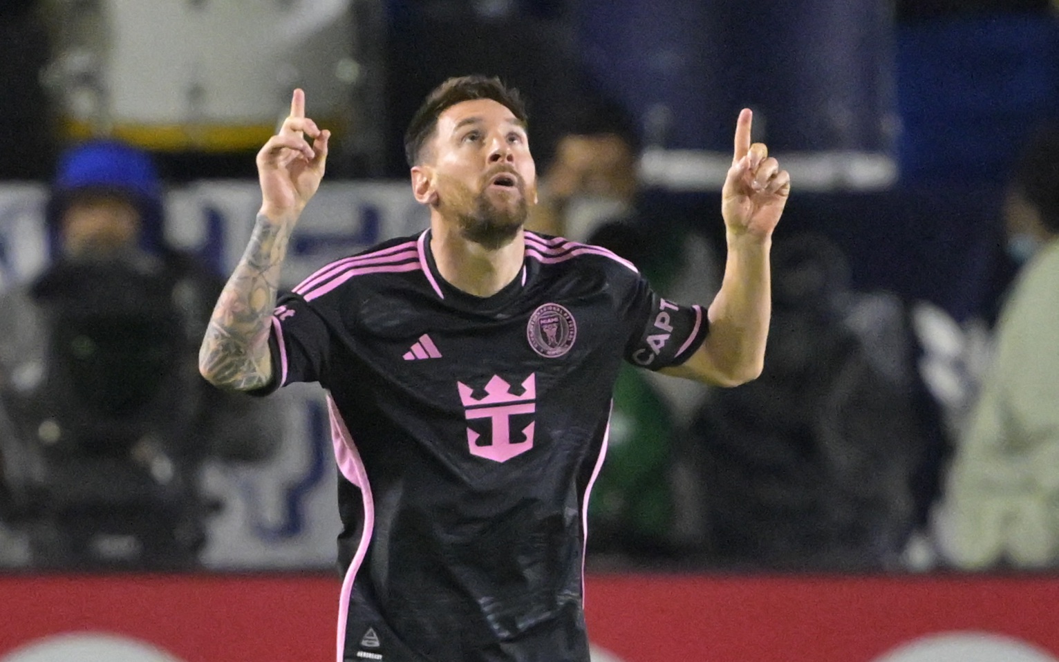 Messi ghi bàn đầu tiên ở MLS 2024, Inter Miami có điểm trên sân khách