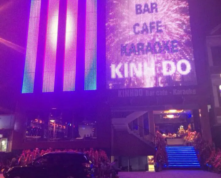 Nam thanh ni&ecirc;n bị đ&acirc;m chết trong qu&aacute;n bar Karaoke- Ảnh 1.