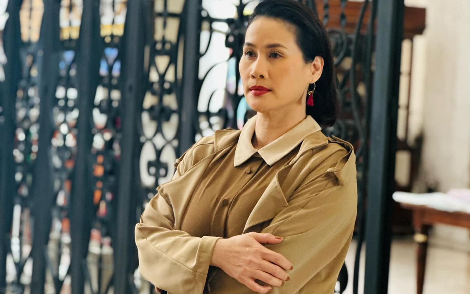 Thân Thúy Hà hóa phụ nữ chanh chua, ganh ghét