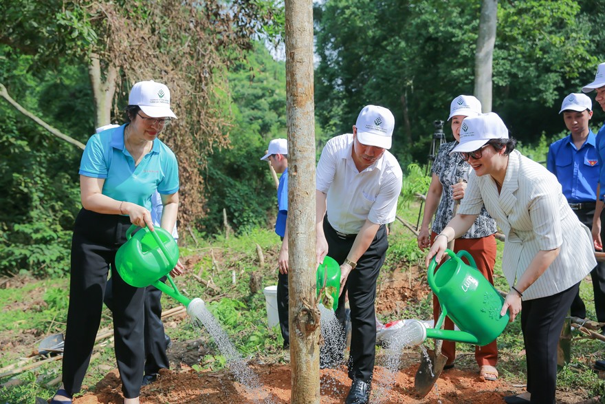 Agribank và ESG - Hành trình bền bỉ, cam kết thực thi- Ảnh 1.