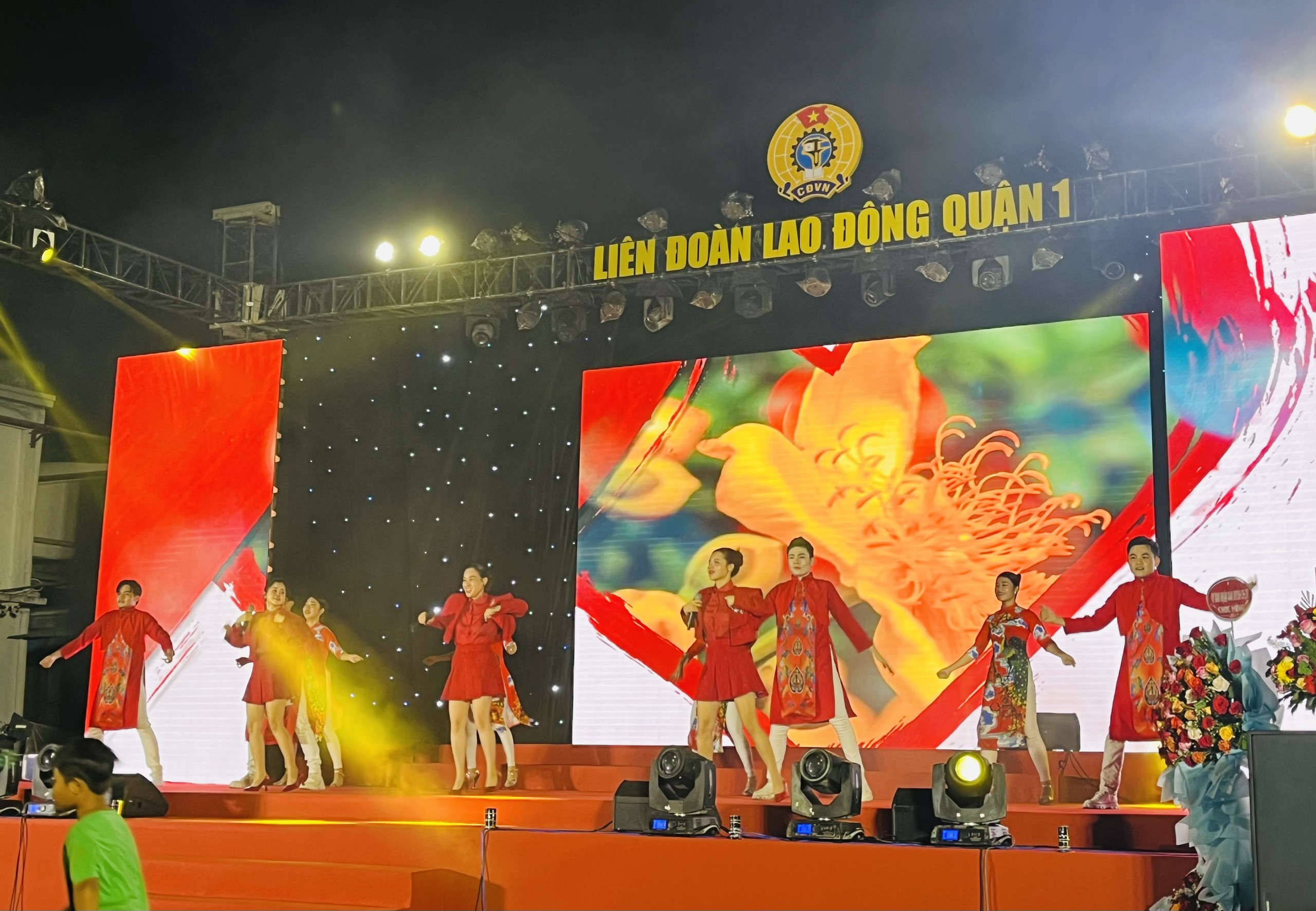 Nhiều mô hình chăm lo Tết cho công nhân độc đáo, thiết thực- Ảnh 7.