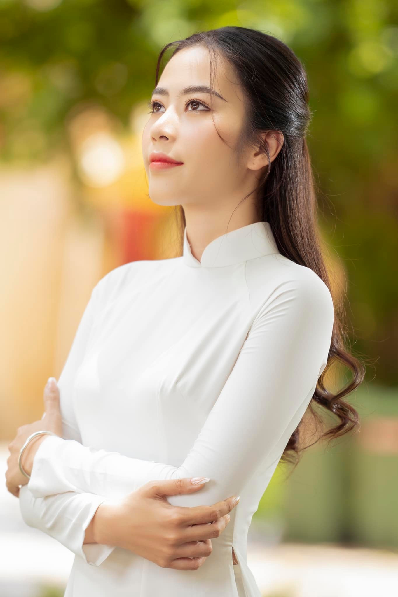 Nam Em được trả lại vương miện hoa hậu như nguyện vọng?
- Ảnh 2.