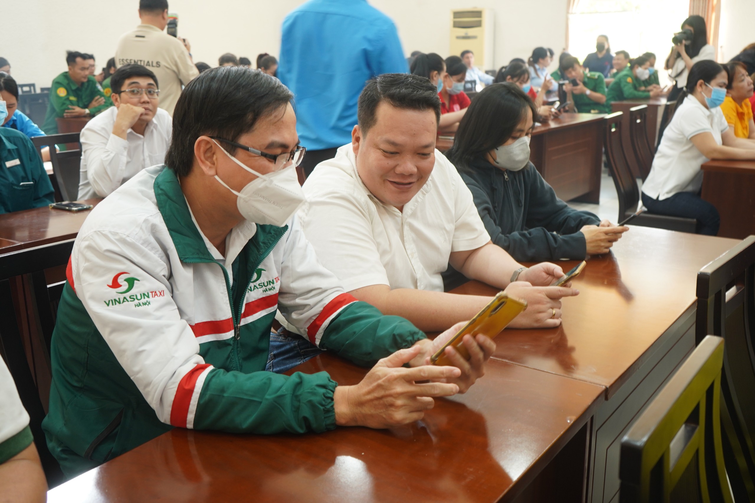 Nhiều mô hình chăm lo Tết cho công nhân độc đáo, thiết thực- Ảnh 2.