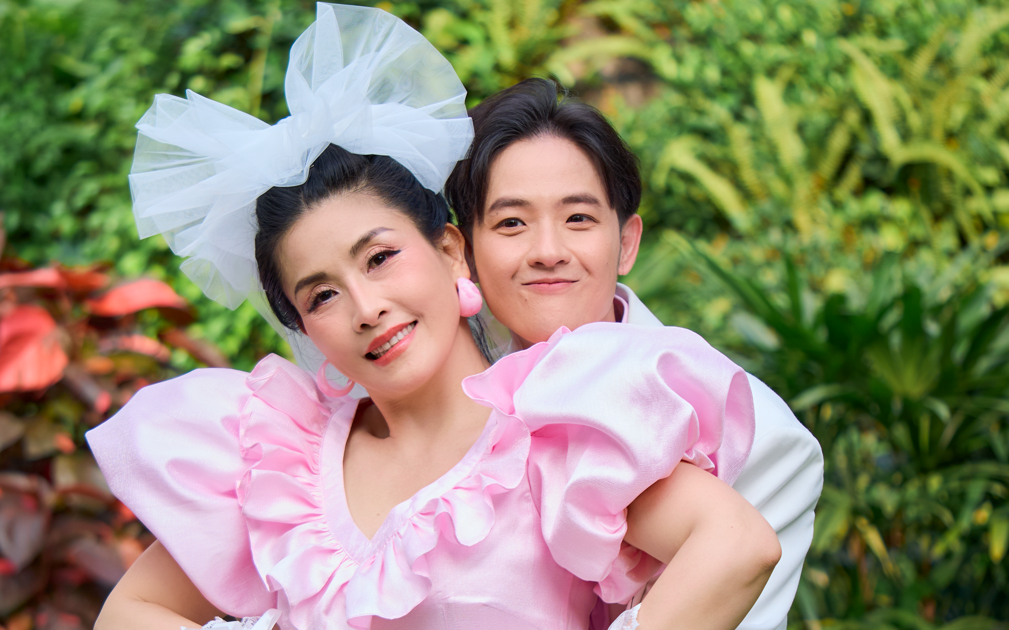 Thanh Duy và Kiều Oanh đẹp đôi trong "Nôn cưới"