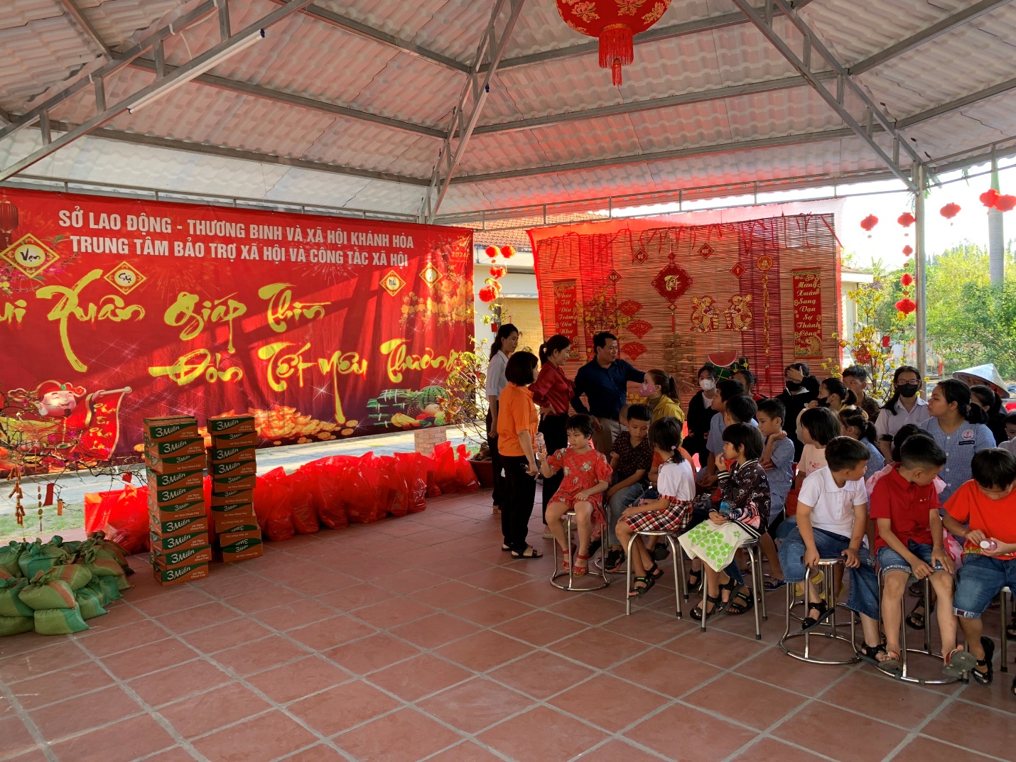 Nh&agrave; ở x&atilde; hội Hưng Ph&uacute; 2 lan tỏa y&ecirc;u thương- Ảnh 3.