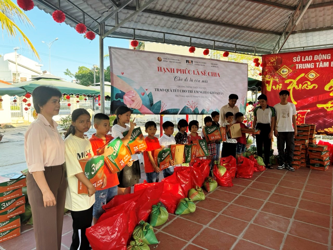 Nh&agrave; ở x&atilde; hội Hưng Ph&uacute; 2 lan tỏa y&ecirc;u thương- Ảnh 4.