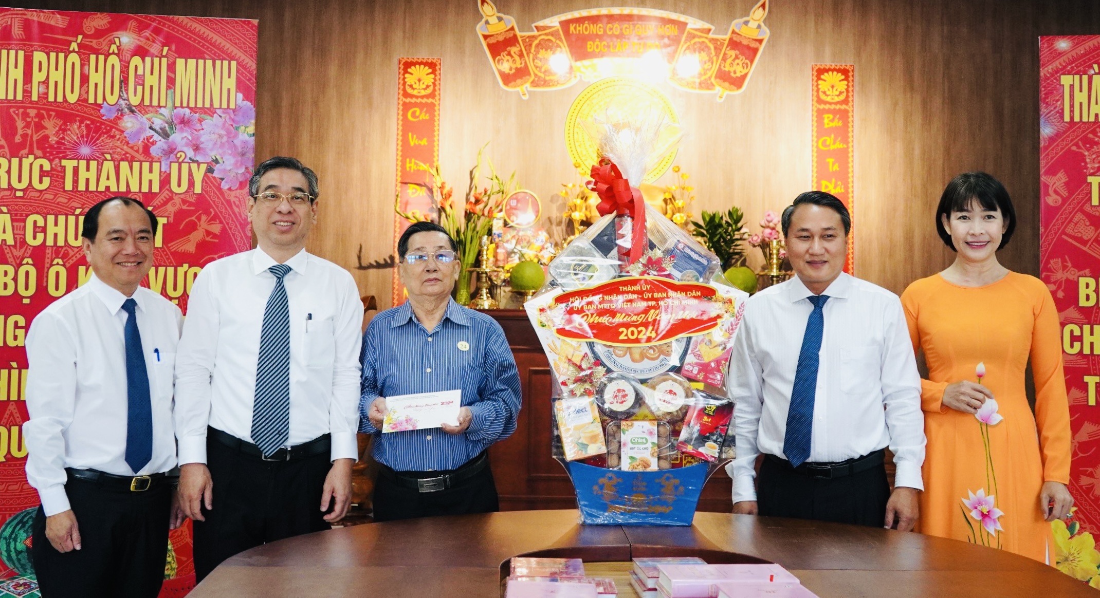 94 năm thực h&agrave;nh tr&aacute;ch nhiệm c&aacute;ch mệnh ti&ecirc;n phong- Ảnh 1.