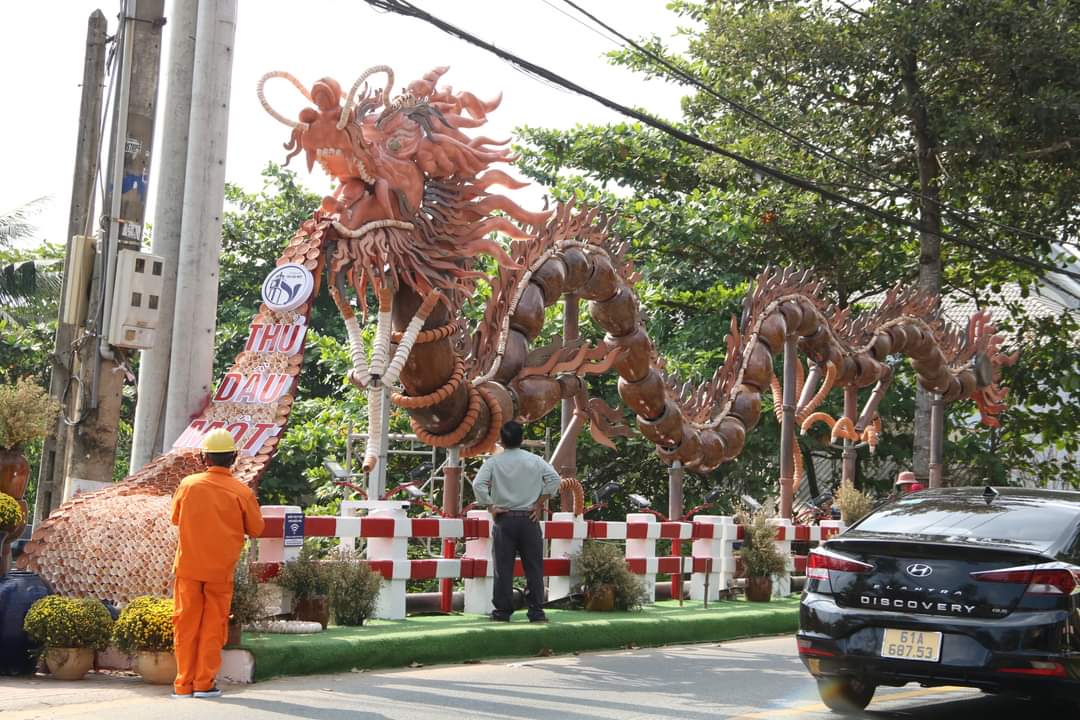 B&igrave;nh Dương tr&igrave;nh l&agrave;ng 2 linh vật rồng được khen "10 điểm, kh&ocirc;ng c&oacute; nhưng"- Ảnh 5.