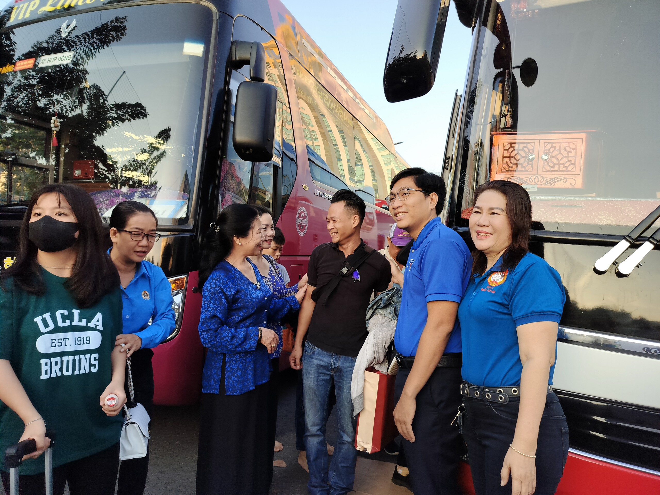 Lần đầu ti&ecirc;n lao động tự do về qu&ecirc; tr&ecirc;n chuyến xe C&ocirc;ng đo&agrave;n- Ảnh 10.