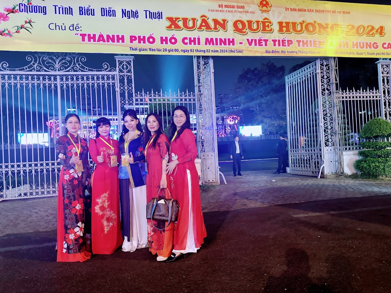 NTK Quỳnh Paris họp mặt "Xu&acirc;n qu&ecirc; hương" với kiều b&agrave;o Việt Nam- Ảnh 3.