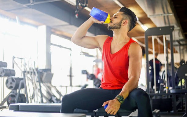 Cố làm điều này để khỏe hơn, quý ông coi chừng "yếu" đi