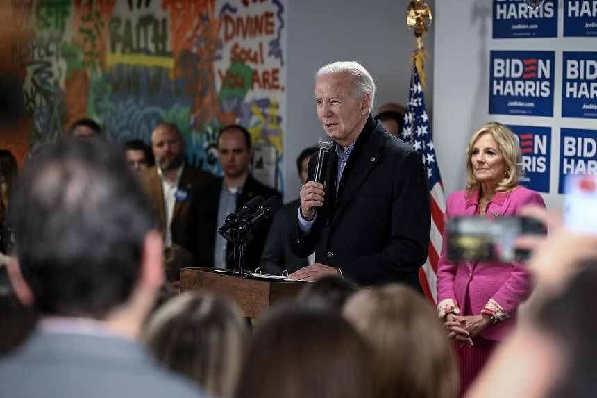 Tổng thống Mỹ Joe Biden ph&aacute;t biểu tại trụ sở chiến dịch tranh cử của &ocirc;ng ở Wilmington, Delaware, ng&agrave;y 3-2. Ảnh: New York Times