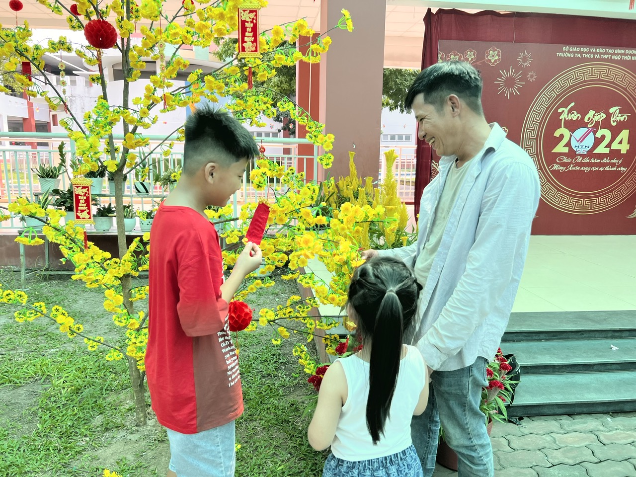 Cuộc sống của 3 con anh Minh, chị Lạnh giờ ra sao?- Ảnh 5.
