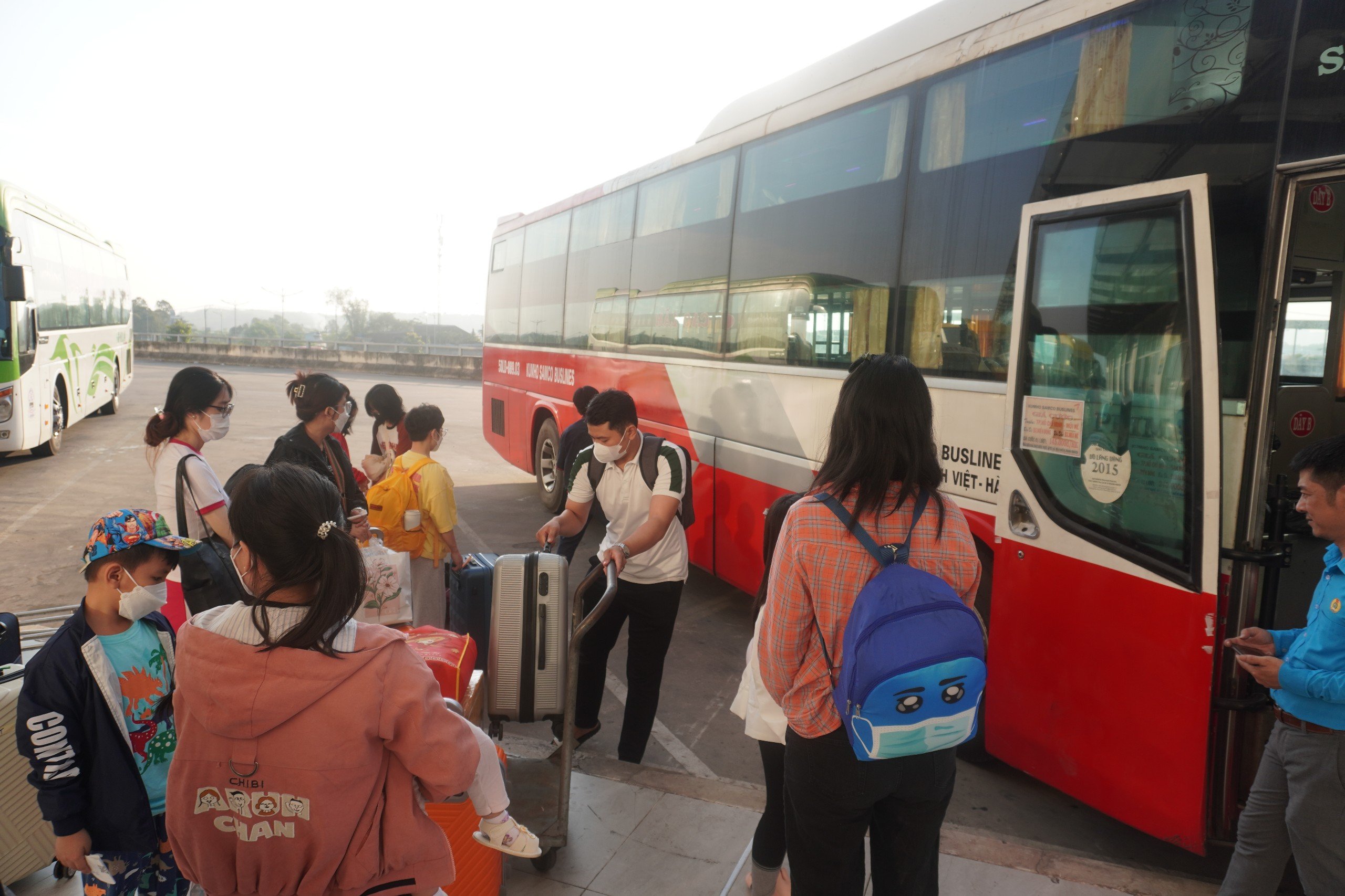 Phục vụ tốt nhất việc đi lại của người d&acirc;n- Ảnh 1.