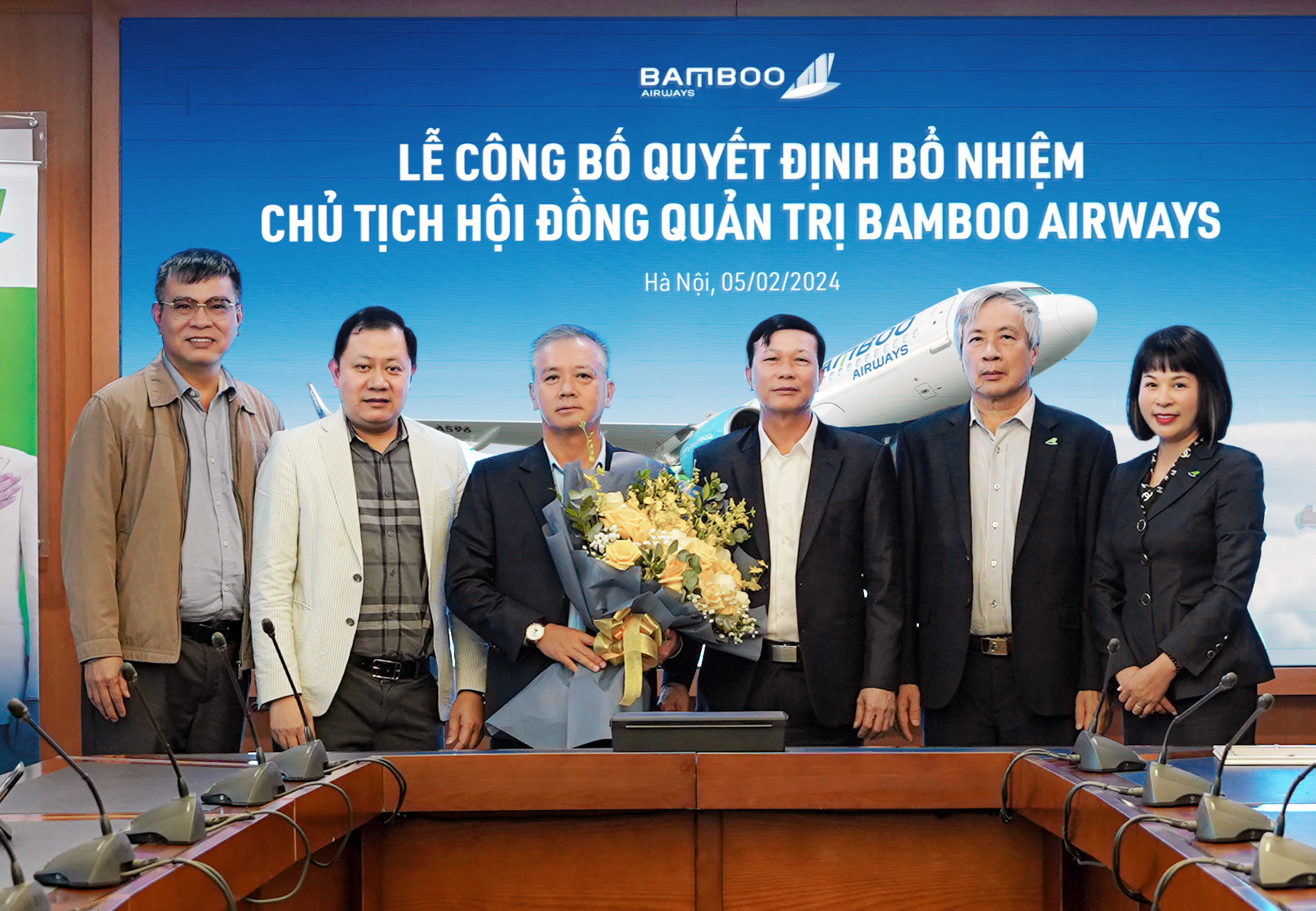 Cựu sếp Sacombank l&agrave;m Chủ tịch Bamboo Airways- Ảnh 1.