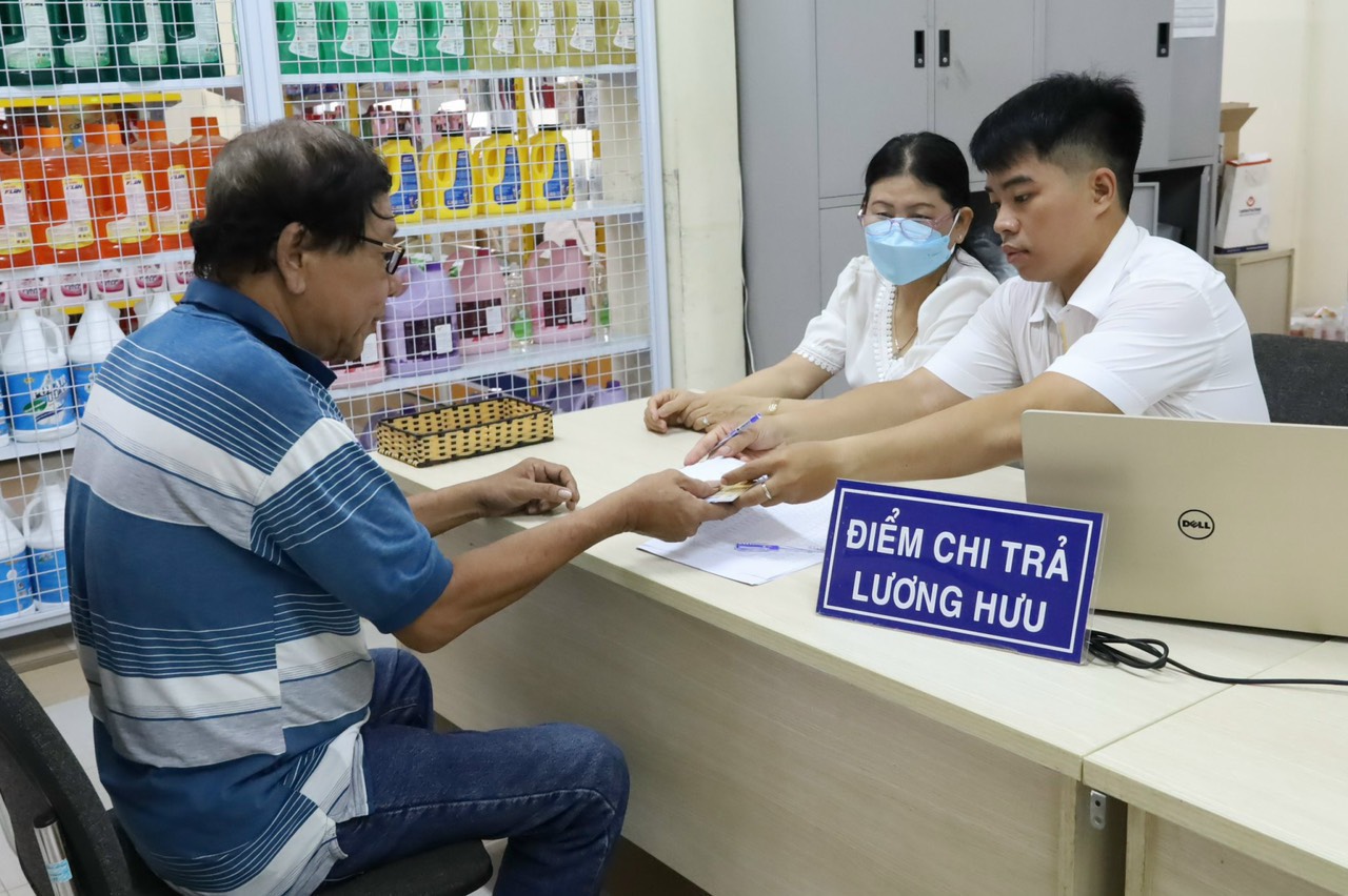 Nghỉ Tết, vướng mắc khám chữa BHYT phản ánh tới đâu?- Ảnh 2.