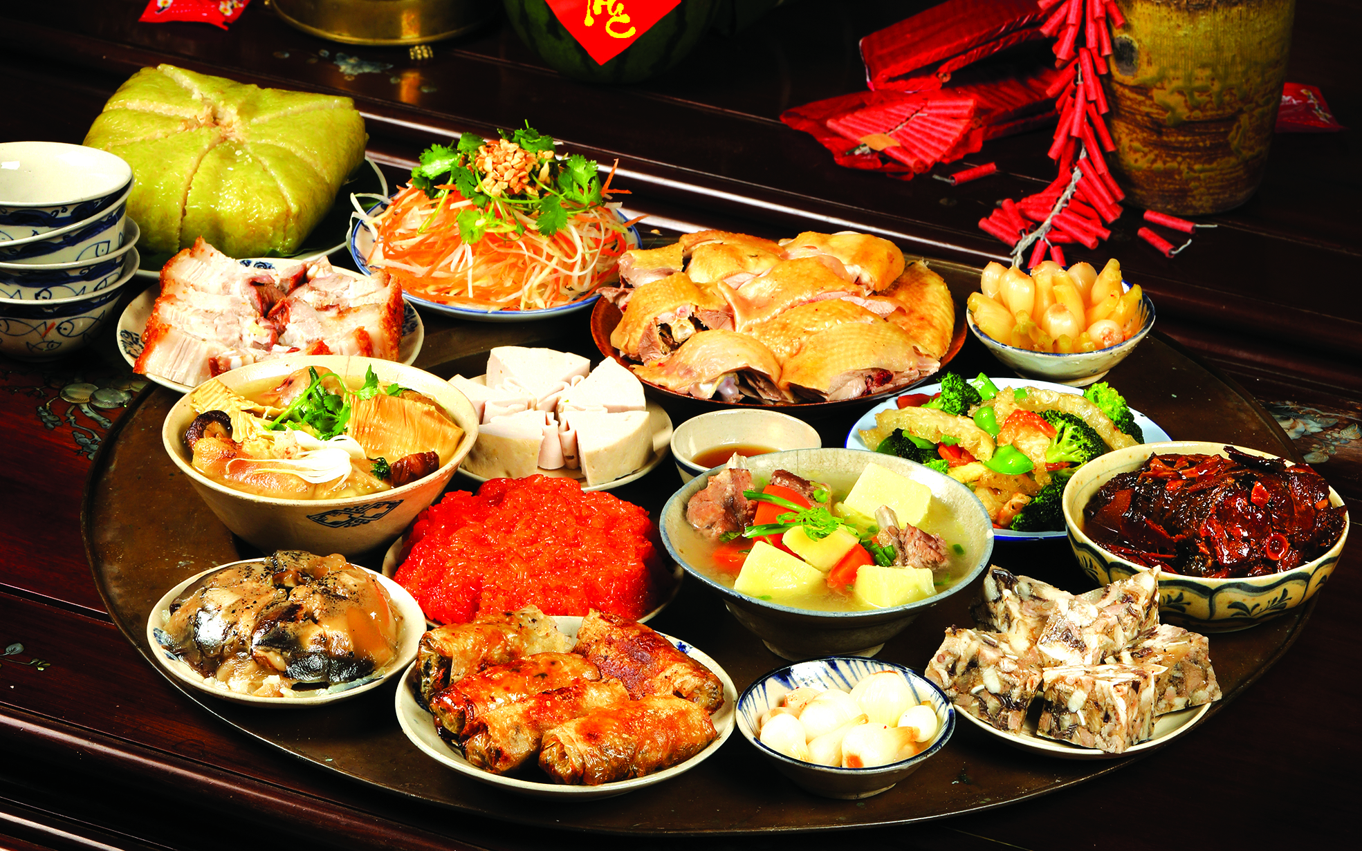 Chốn địa đàng nơi mâm cỗ Tết