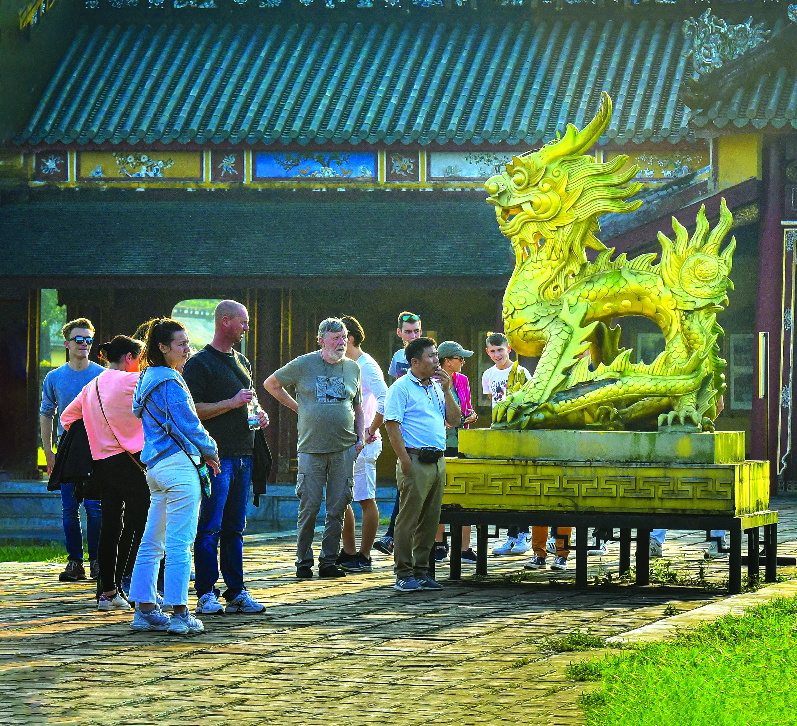 Huyền thoại về rồng- Ảnh 2.