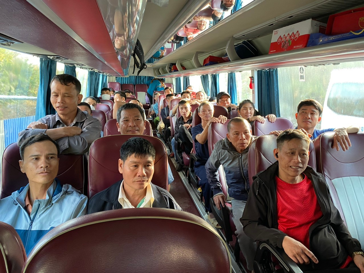 Những chuyến xe đưa “người Đèo Cả” về quê đón Tết- Ảnh 3.