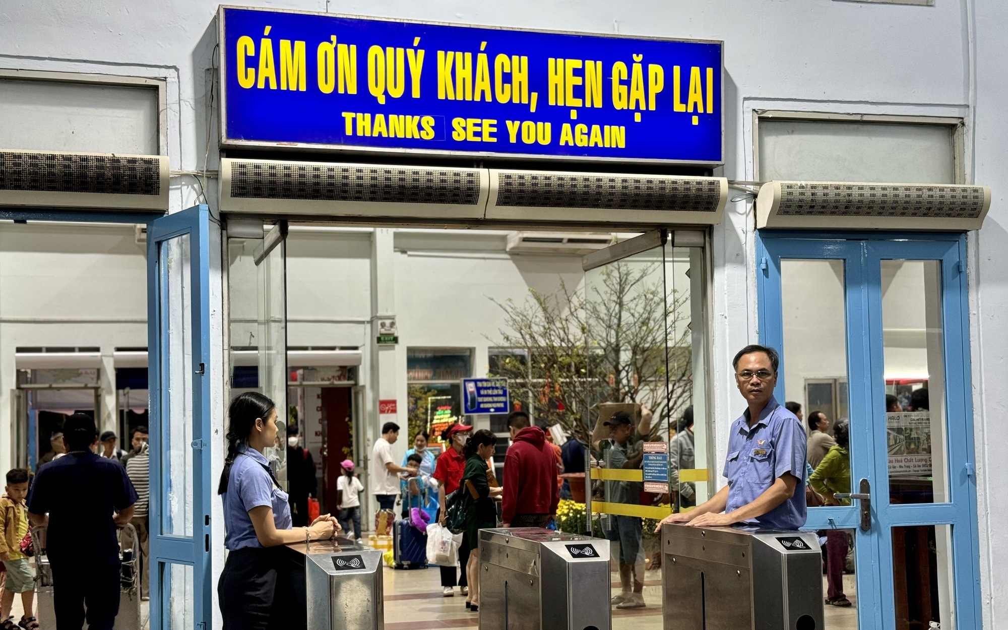 Làm việc xuyên Tết: Hạnh phúc vì được cống hiến