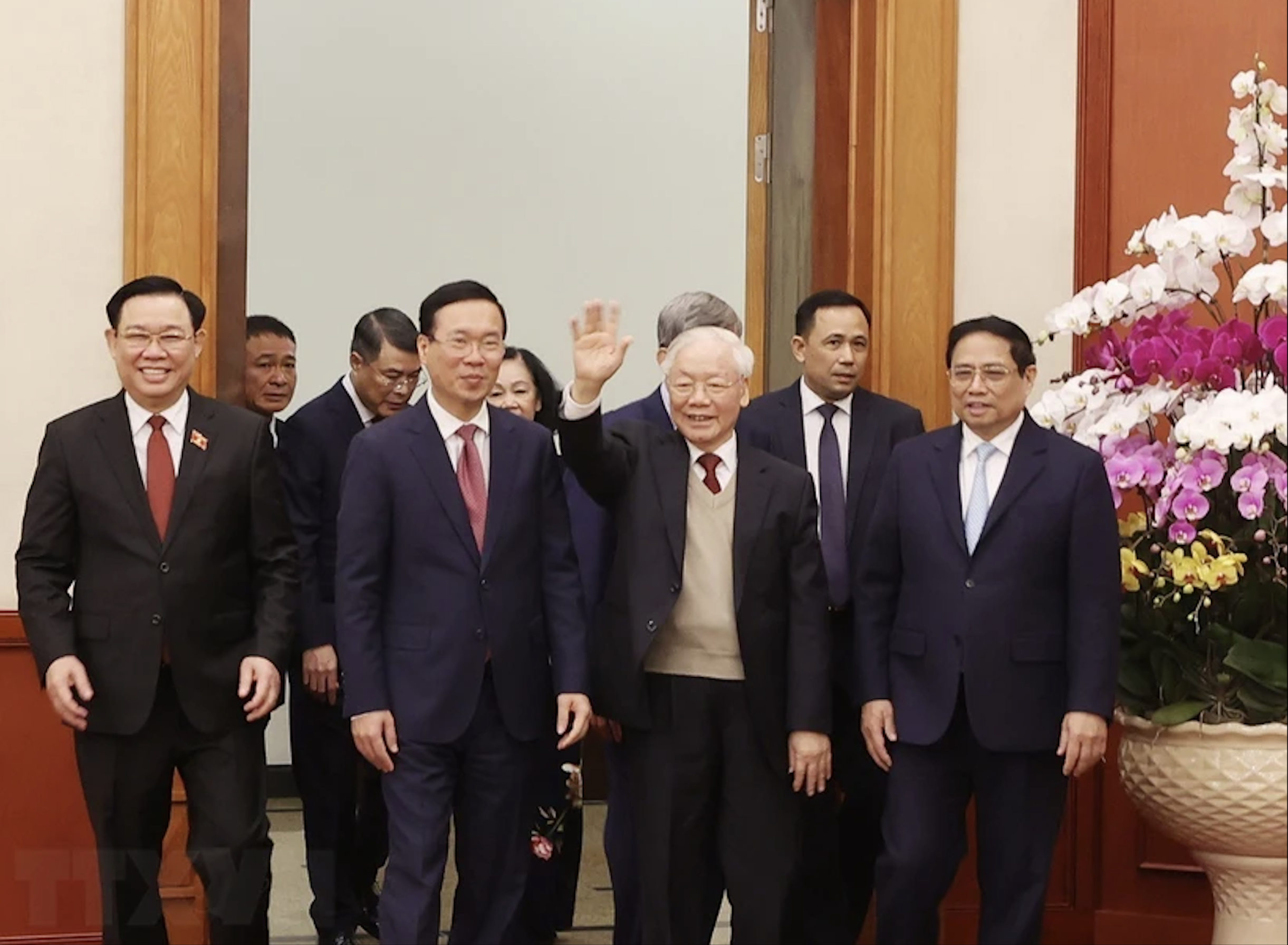 Tổng B&iacute; thư Nguyễn Ph&uacute; Trọng ch&uacute;c Tết l&atilde;nh đạo, nguy&ecirc;n l&atilde;nh đạo Đảng, Nh&agrave; nước- Ảnh 1.