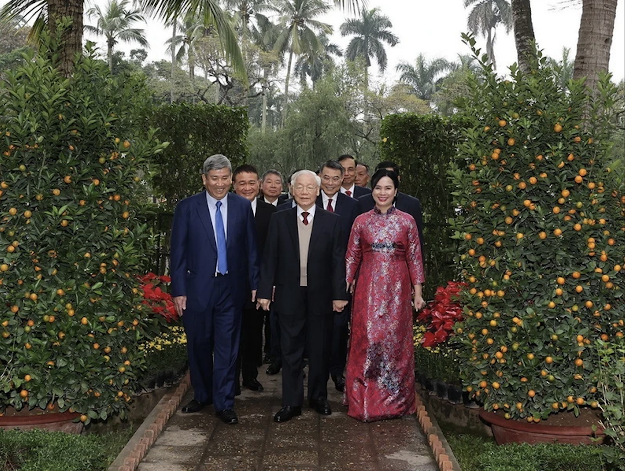 Tổng B&iacute; thư Nguyễn Ph&uacute; Trọng d&acirc;ng hương tưởng niệm Chủ tịch Hồ Ch&iacute; Minh tại Nh&agrave; 67- Ảnh 5.