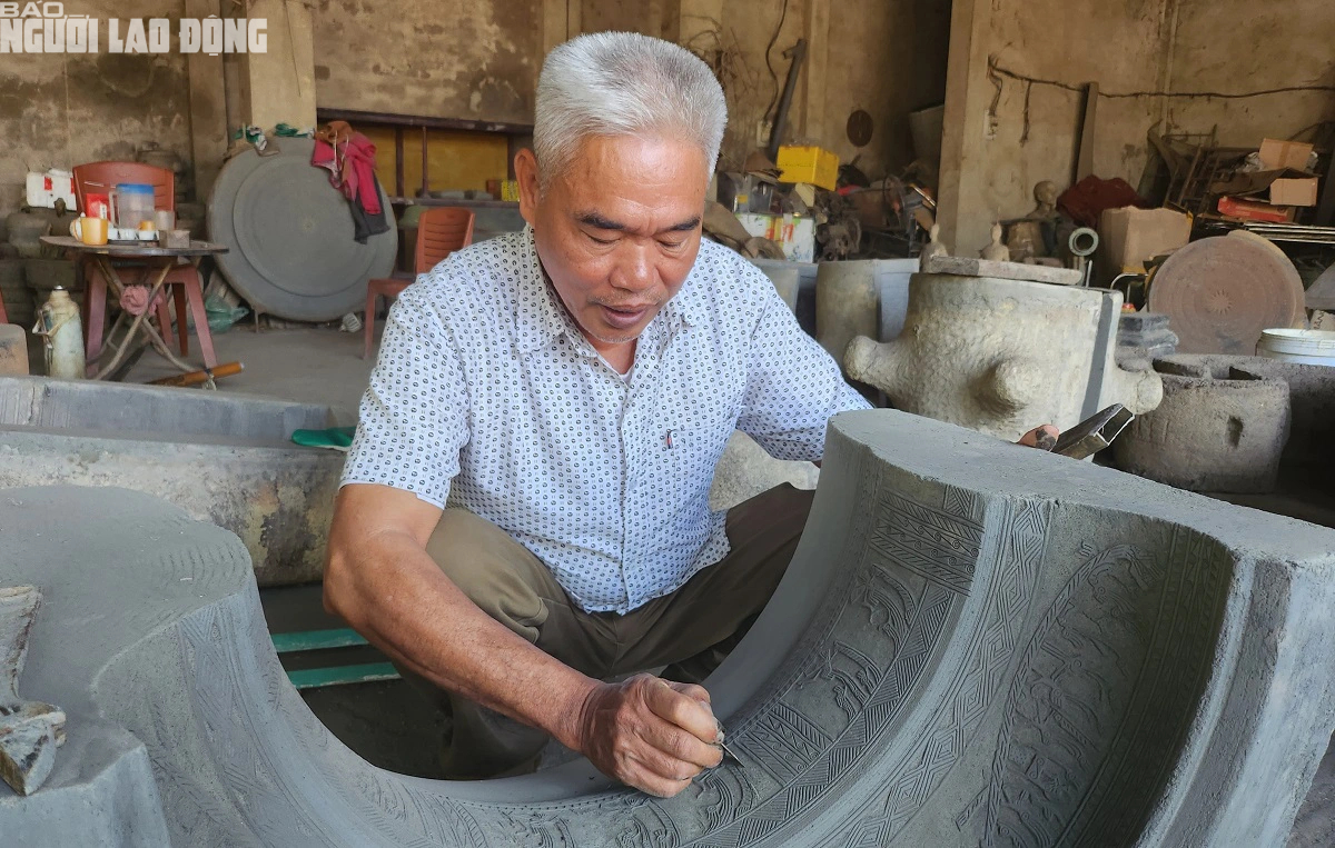 Người làm "sống lại" nghề đúc trống đồng ở xứ Thanh- Ảnh 2.