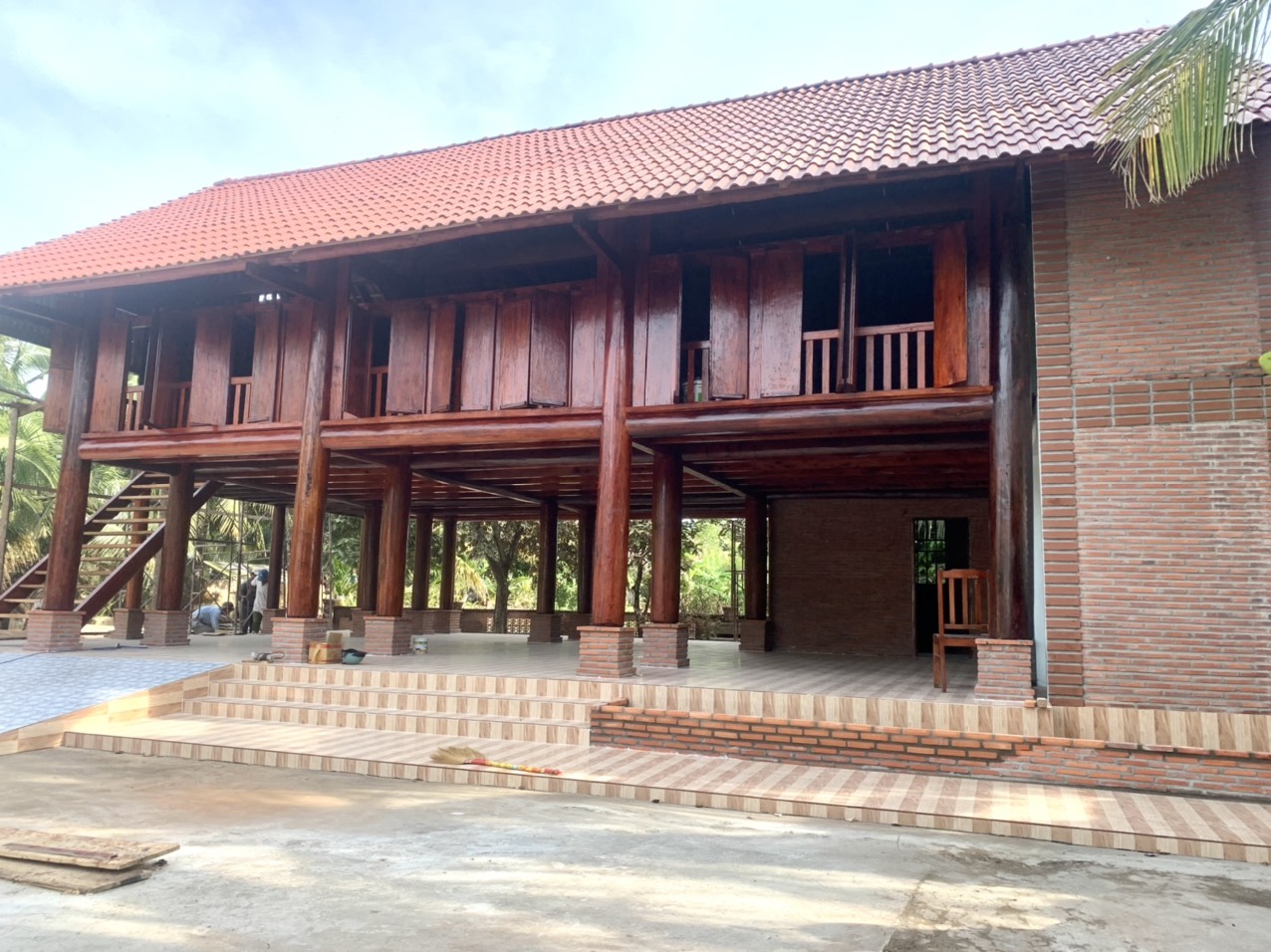 Chuyện về gã giang hồ đi buôn nhà sàn- Ảnh 5.