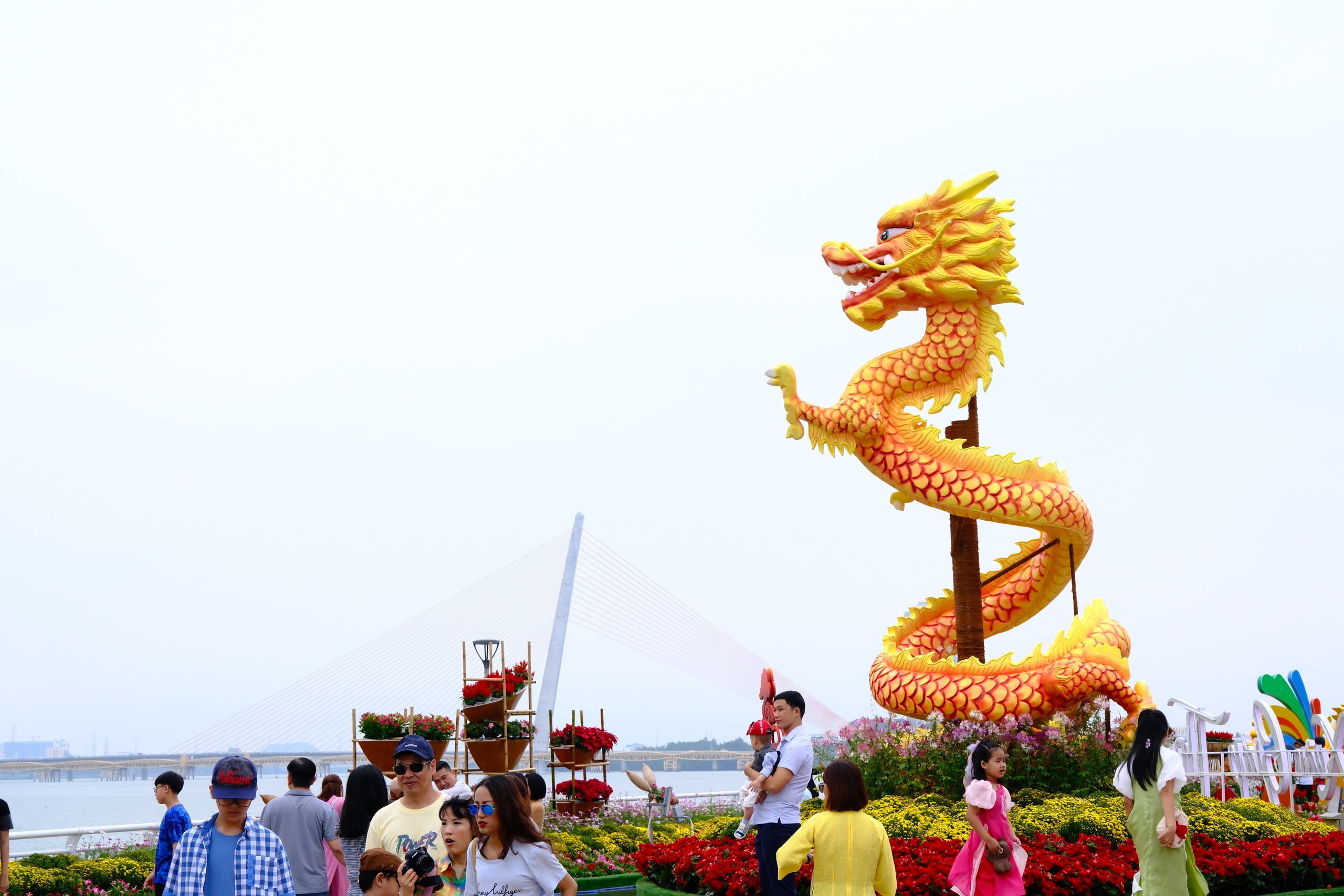 Ngắm loạt linh vật rồng độc đ&aacute;o ở Đ&agrave; Nẵng- Ảnh 9.