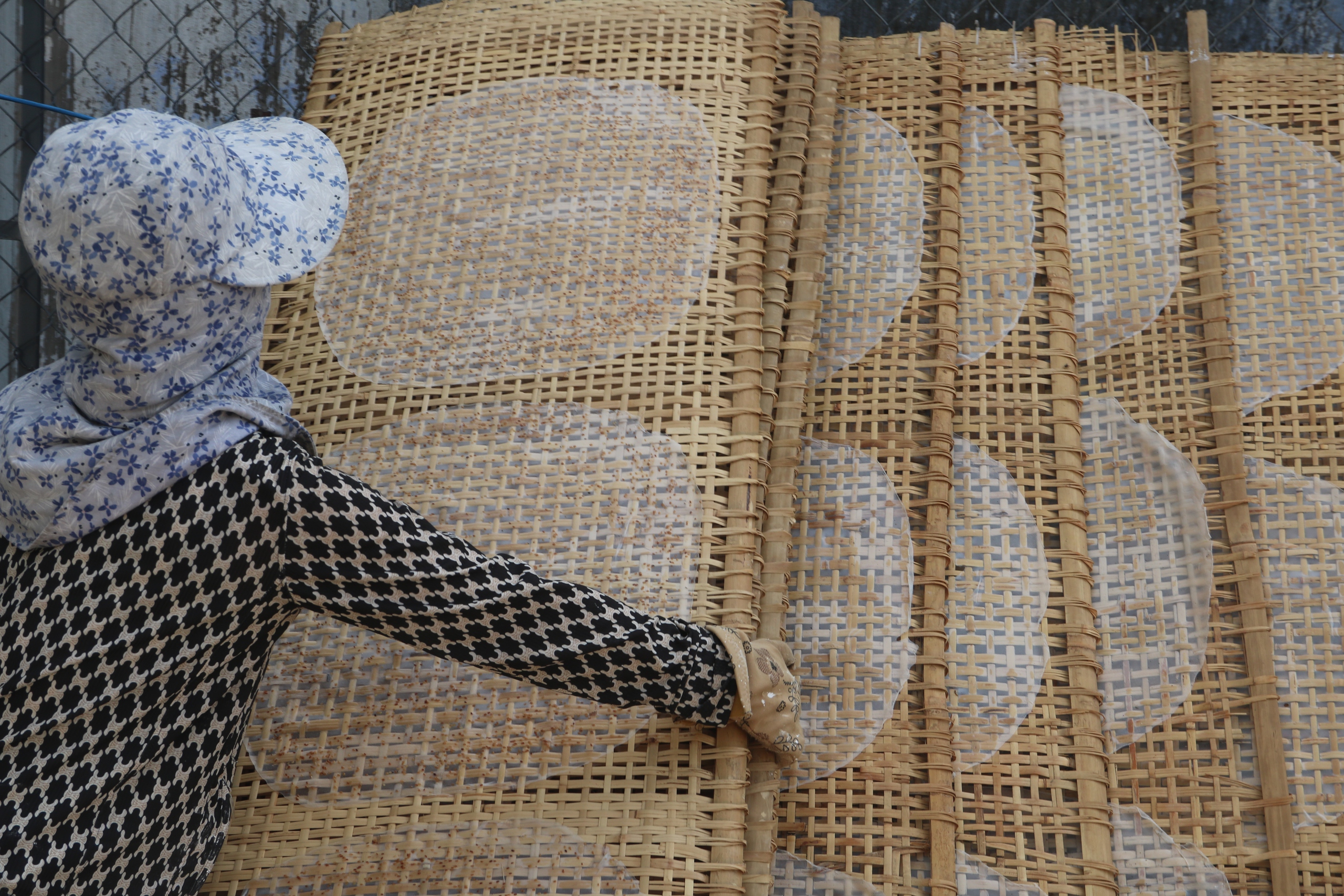 L&agrave;ng nghề b&aacute;nh tr&aacute;ng Ph&uacute; Long đỏ lửa- Ảnh 6.