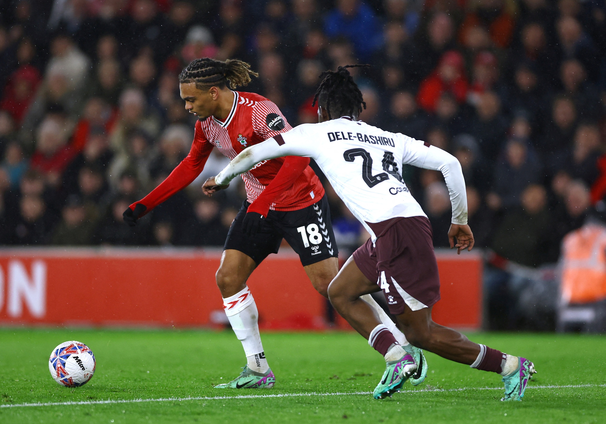 Southampton hẹn gặp Liverpool, "Quỷ đỏ" chờ đối thủ v&ograve;ng 5 FA Cup- Ảnh 2.