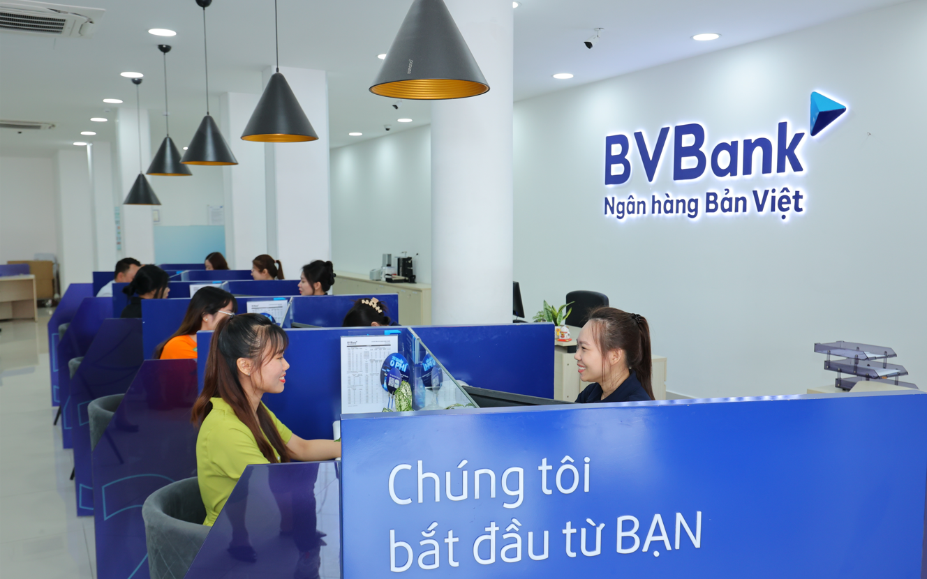 Lãi suất cho vay ‘chạm đáy’, mua nhà bây giờ hay chờ đợi thêm?