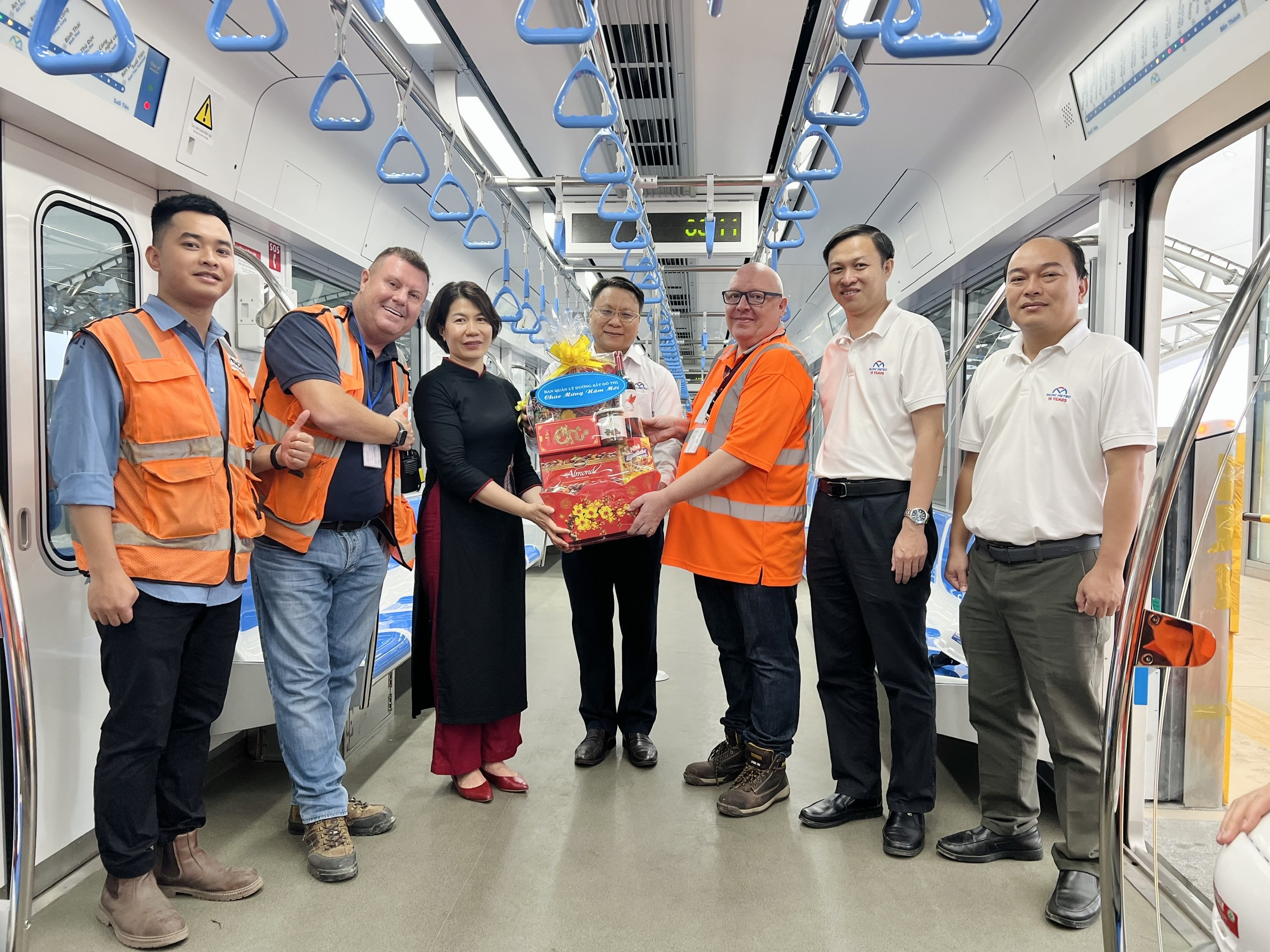 Metro số 1 chạy thử nghiệm liên tục trong Tết- Ảnh 1.