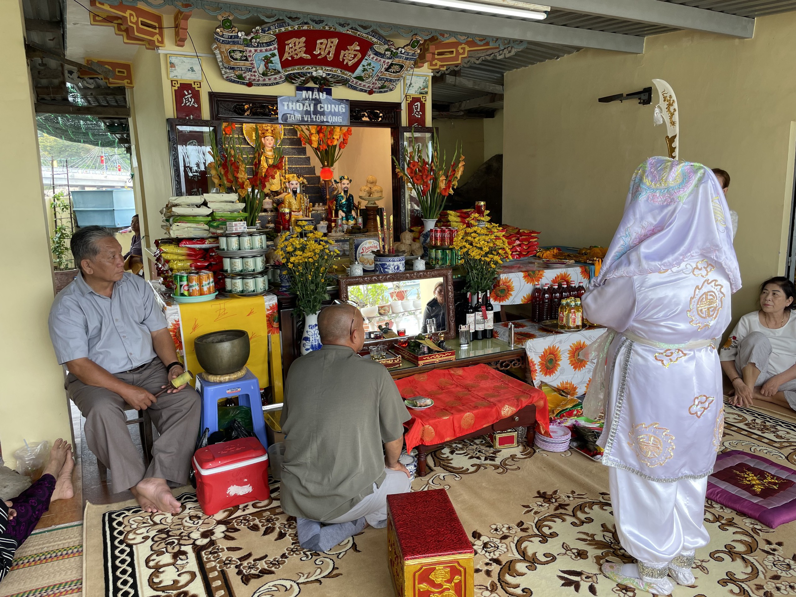 Khám phá miếu thờ giữa cửa sông Cái Nha Trang- Ảnh 3.