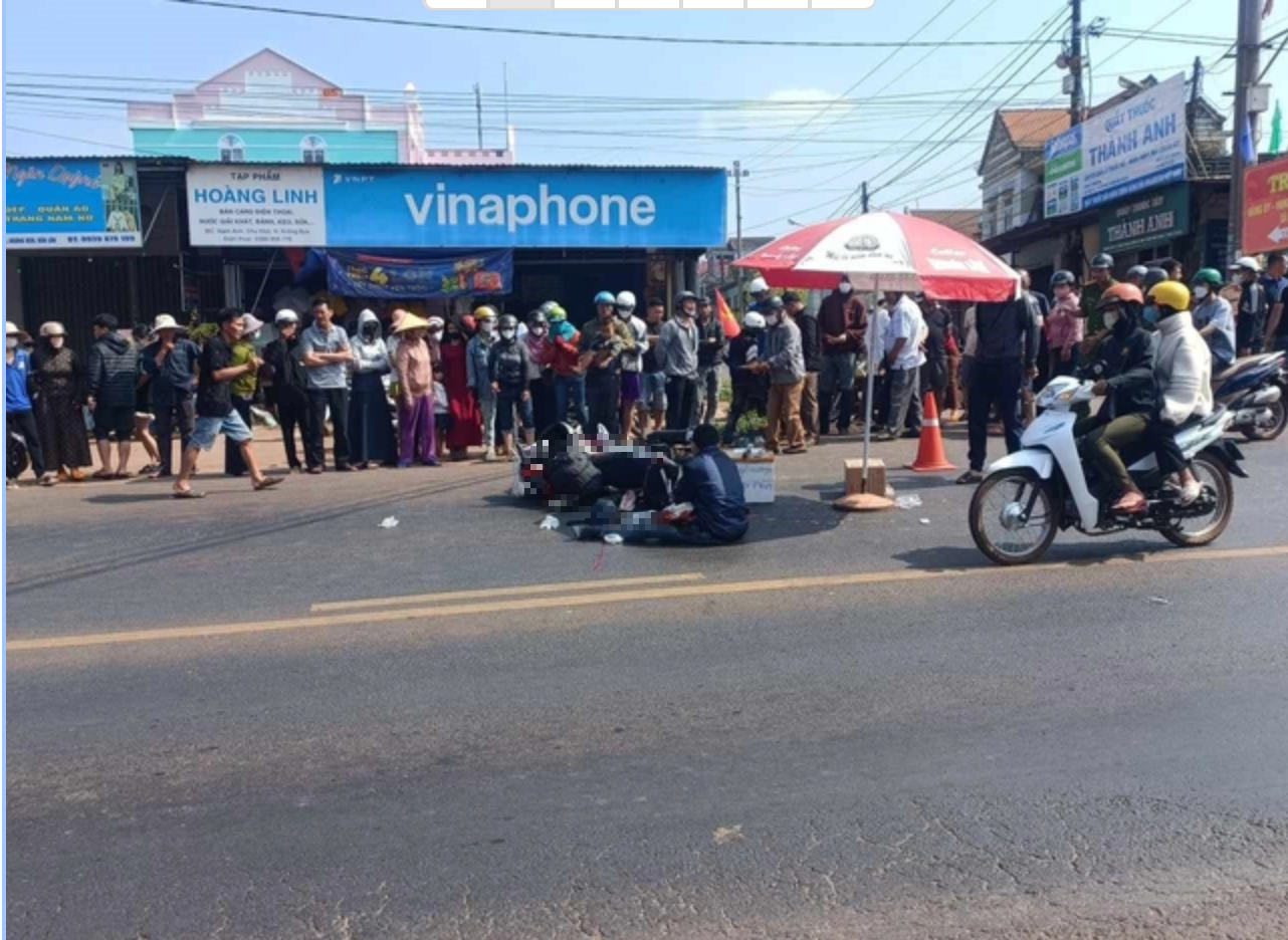 Xe kh&aacute;ch lấn l&agrave;n t&ocirc;ng tử vong b&eacute; g&aacute;i 3 tuổi tr&ecirc;n đường về qu&ecirc; ăn Tết- Ảnh 2.