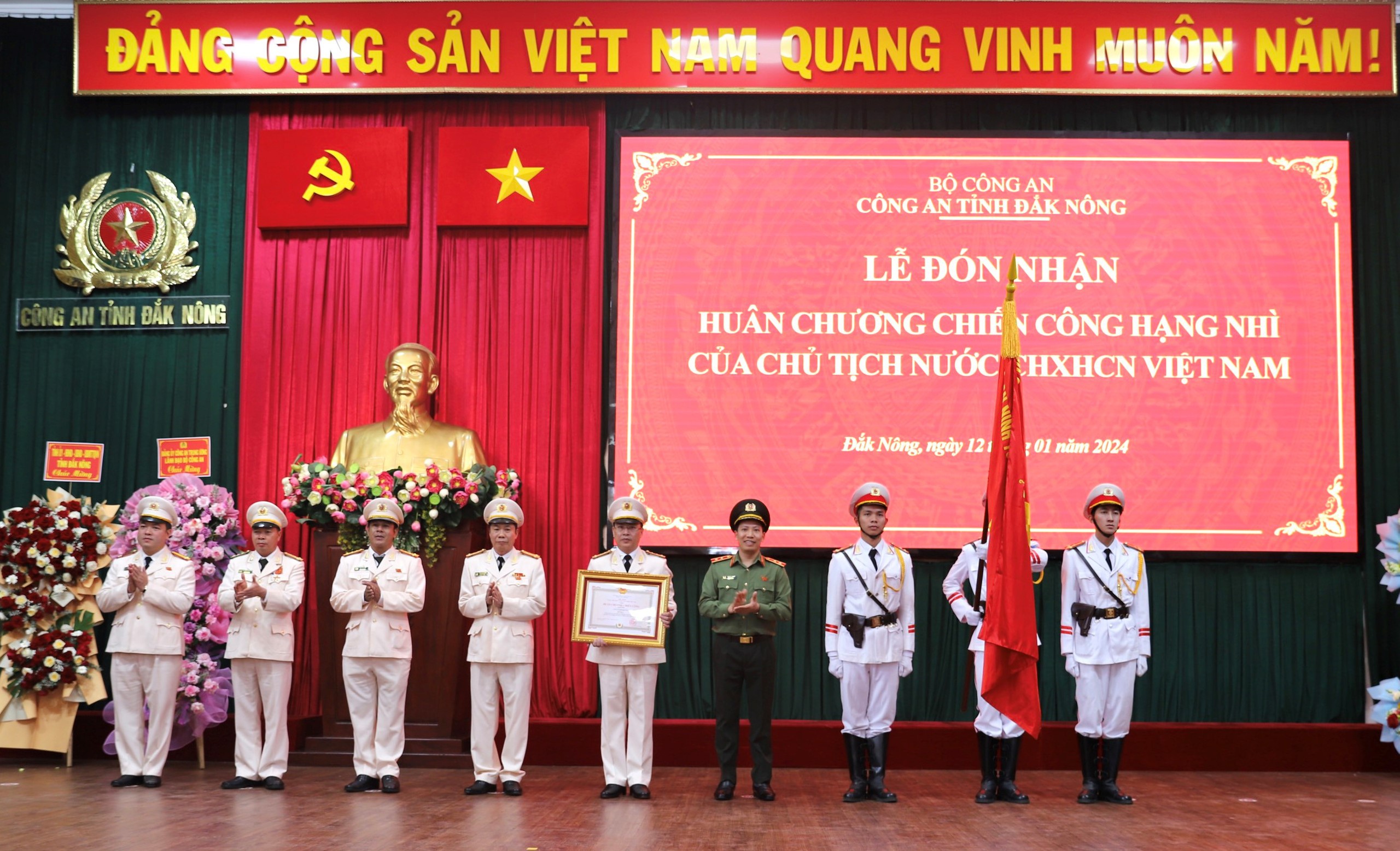 Công an tỉnh Đắk Nông: 20 năm trọn niềm tin với nhân dân- Ảnh 1.