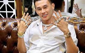 Công an TP HCM tạm giam một đồng phạm của Khanh "Super"