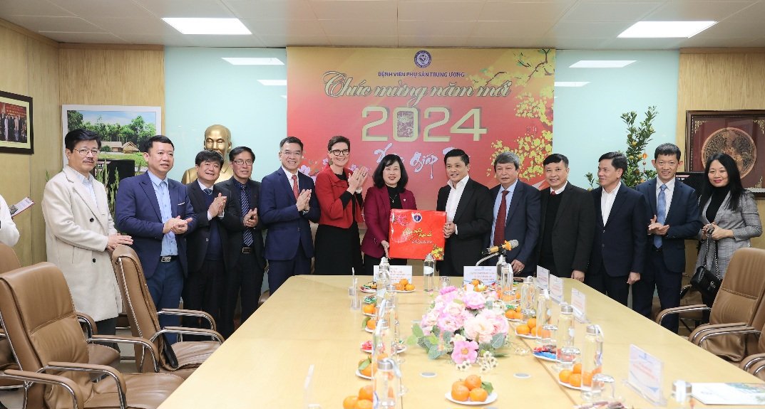 Những công dân chào đời lúc 0 giờ- Ảnh 3.