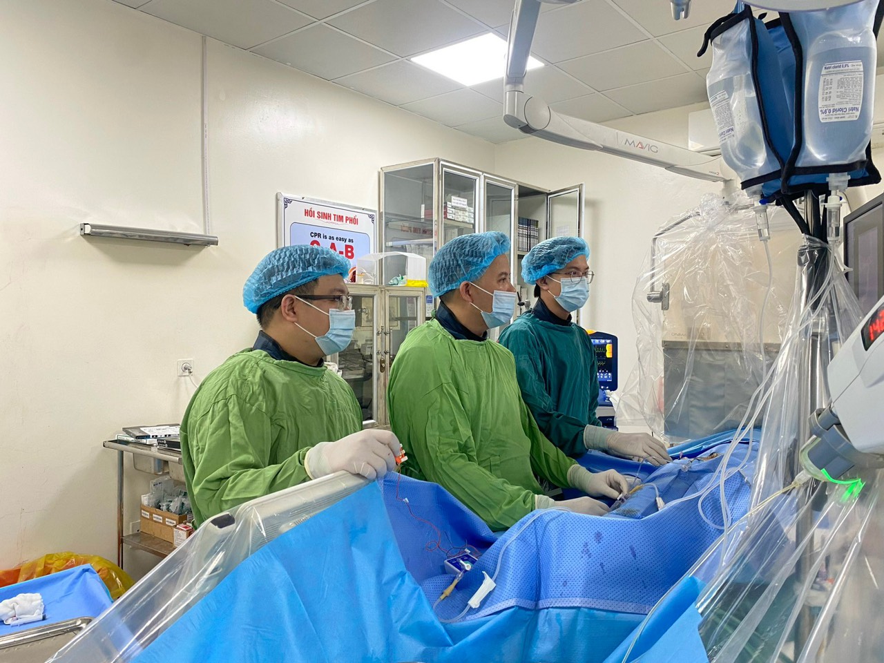 Cứu sống tiểu thương b&aacute;n tr&aacute;i c&acirc;y Tết bị vỡ ph&igrave;nh mạch m&aacute;u n&atilde;o- Ảnh 2.