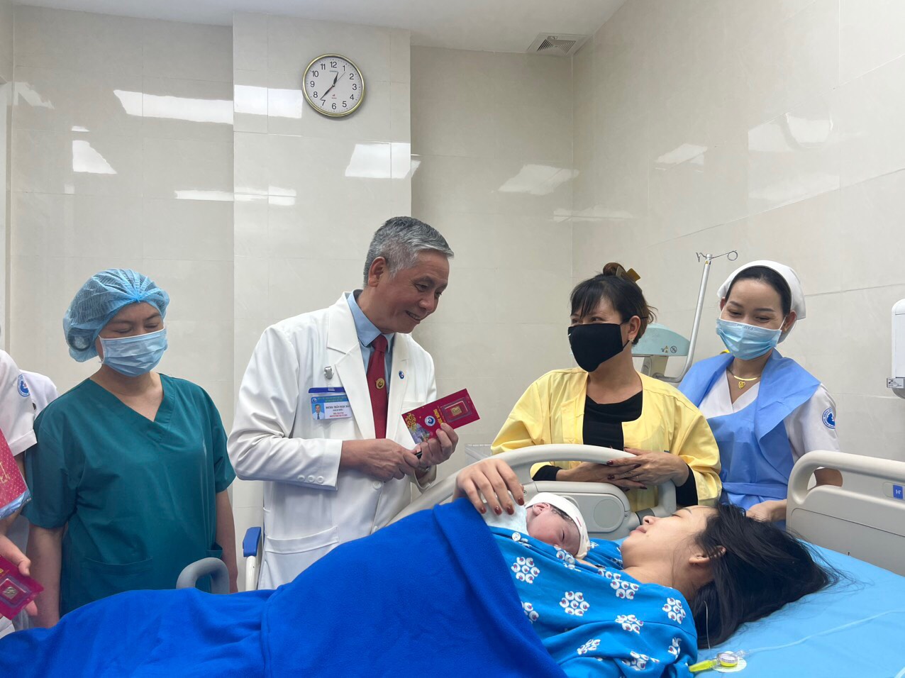 5 "Rồng vàng" đầu tiên của năm 2024- Ảnh 4.