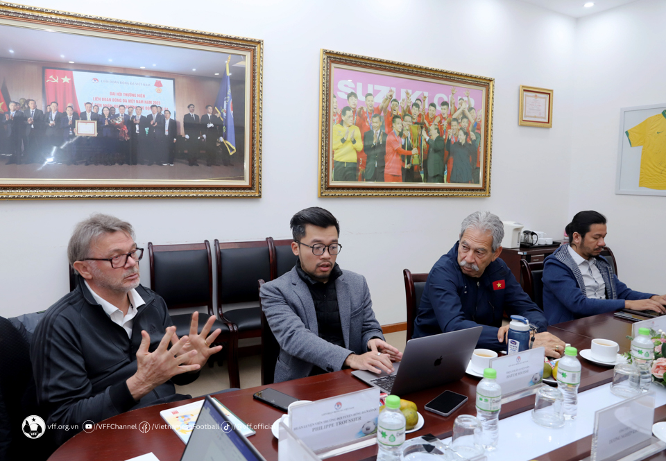 HLV Troussier nói gì trước khi tuyển Việt Nam tái đấu Indonesia? - Ảnh 2.