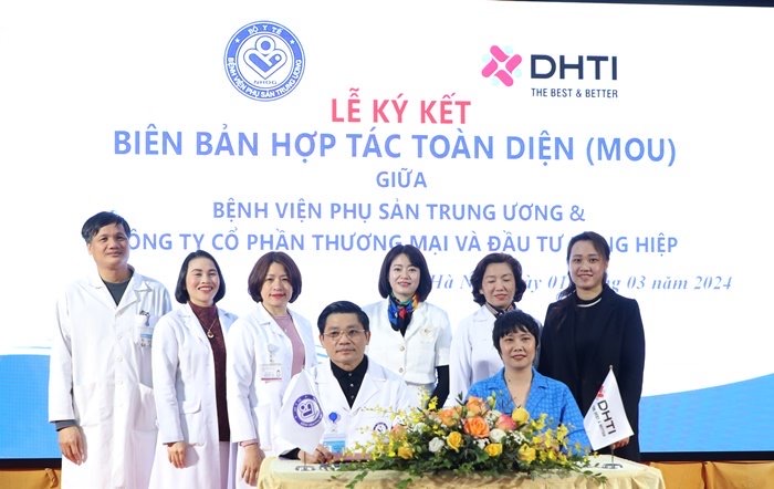 N&acirc;ng cao chất lượng điều trị, chăm s&oacute;c sức khỏe b&agrave; mẹ v&agrave; trẻ sơ sinh- Ảnh 2.