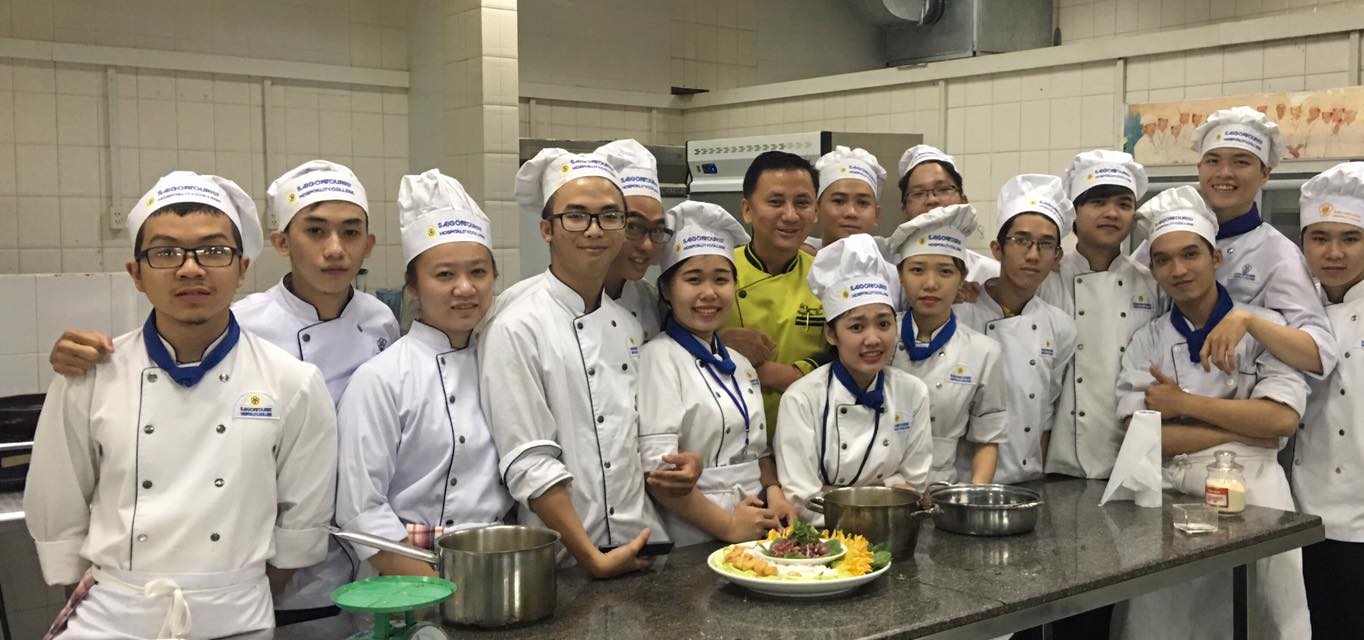 8 công việc khát nhân lực, kinh tế càng phát triển càng làm không hết việc- Ảnh 4.