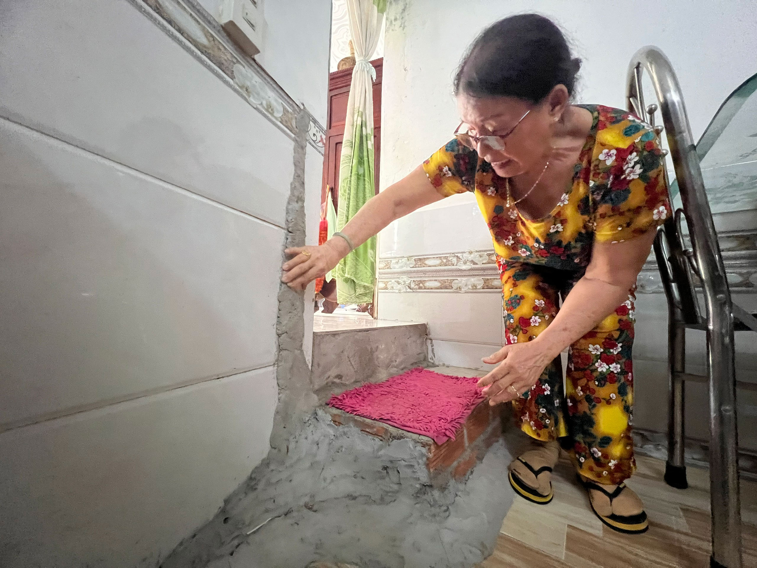 Thấp thỏm vì nhà bị lún, nứt- Ảnh 1.