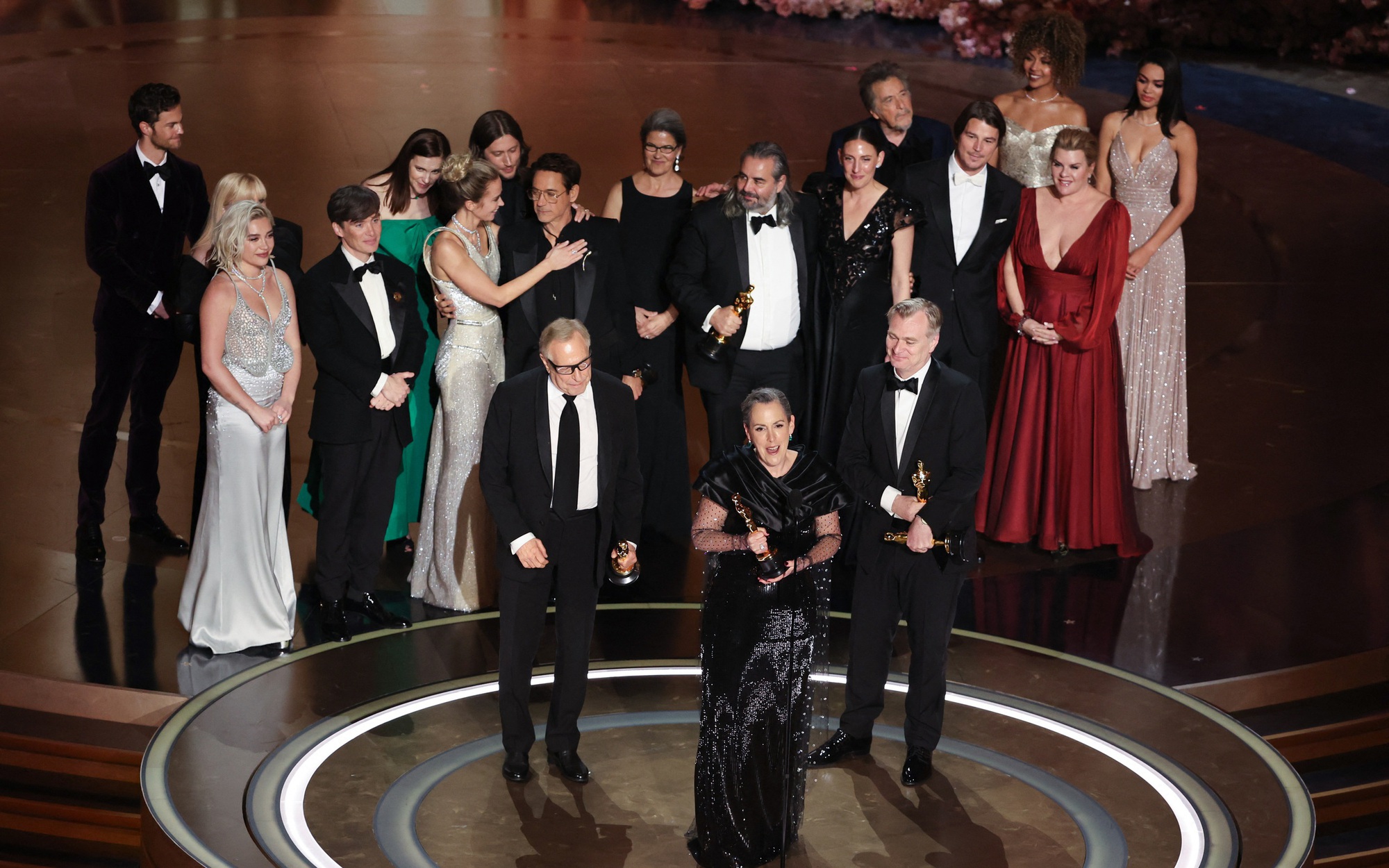Oscar 2024: "Oppenheimer" thắng đậm!