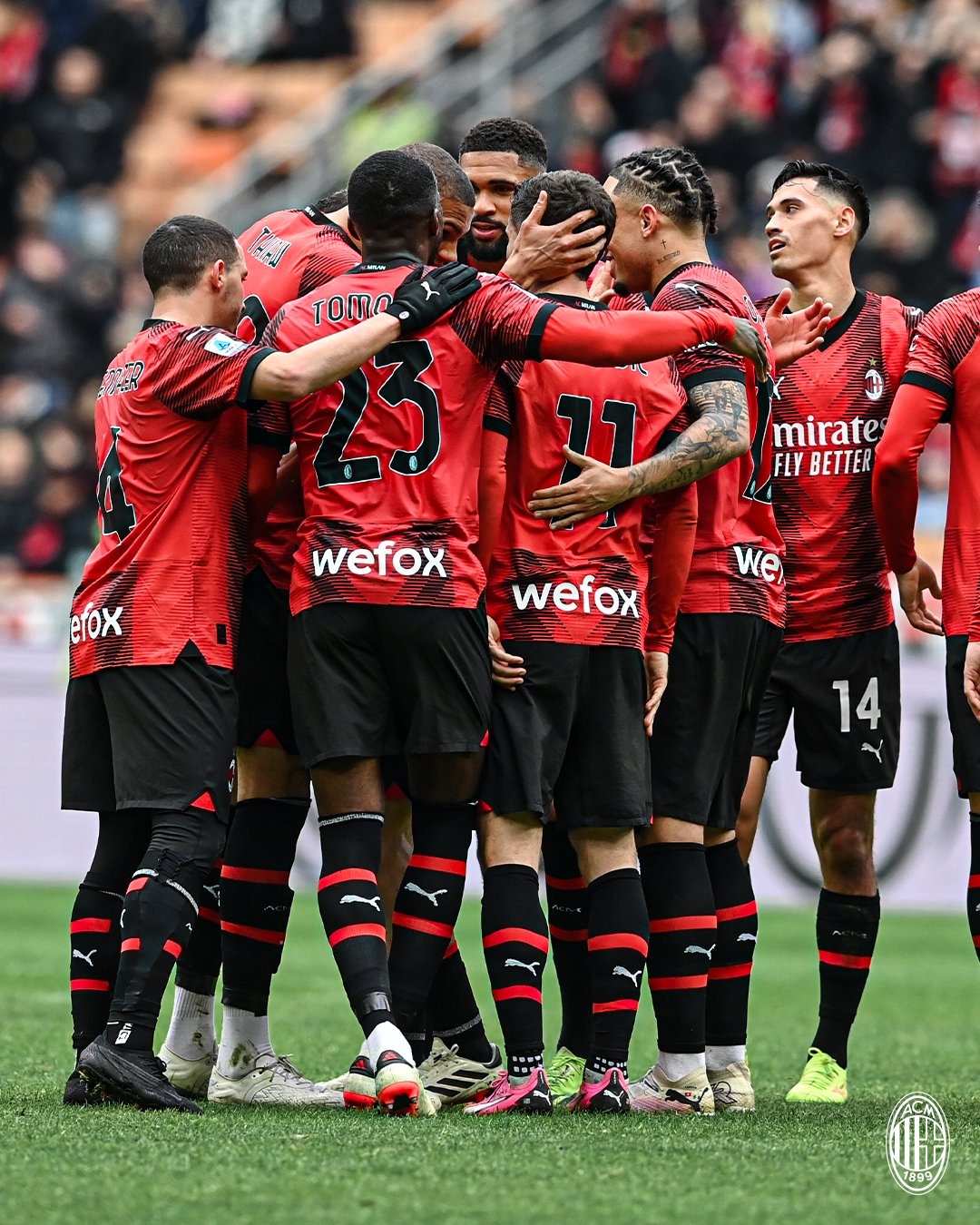 V&ograve;ng 28 Serie A: Inter vững ng&ocirc;i đầu, Milan chiếm ng&ocirc;i nh&igrave; từ Juventus- Ảnh 1.