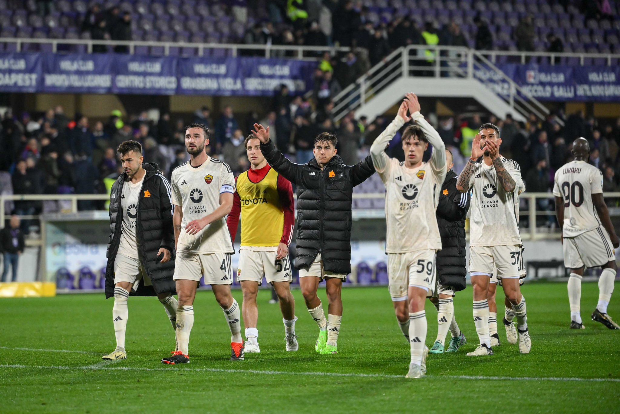 V&ograve;ng 28 Serie A: Inter vững ng&ocirc;i đầu, Milan chiếm ng&ocirc;i nh&igrave; từ Juventus- Ảnh 5.