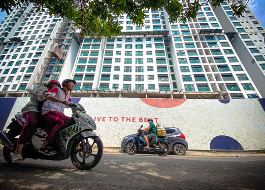 Một dự &aacute;n bị vướng ph&aacute;p l&yacute; tr&ecirc;n địa b&agrave;n TP HCM Ảnh: HO&Agrave;NG TRIỀU