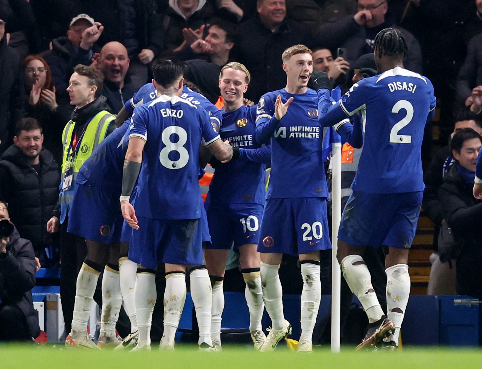 Chelsea đ&atilde;i tiệc b&agrave;n thắng với Newcastle, fan vẫn hồi hộp- Ảnh 7.