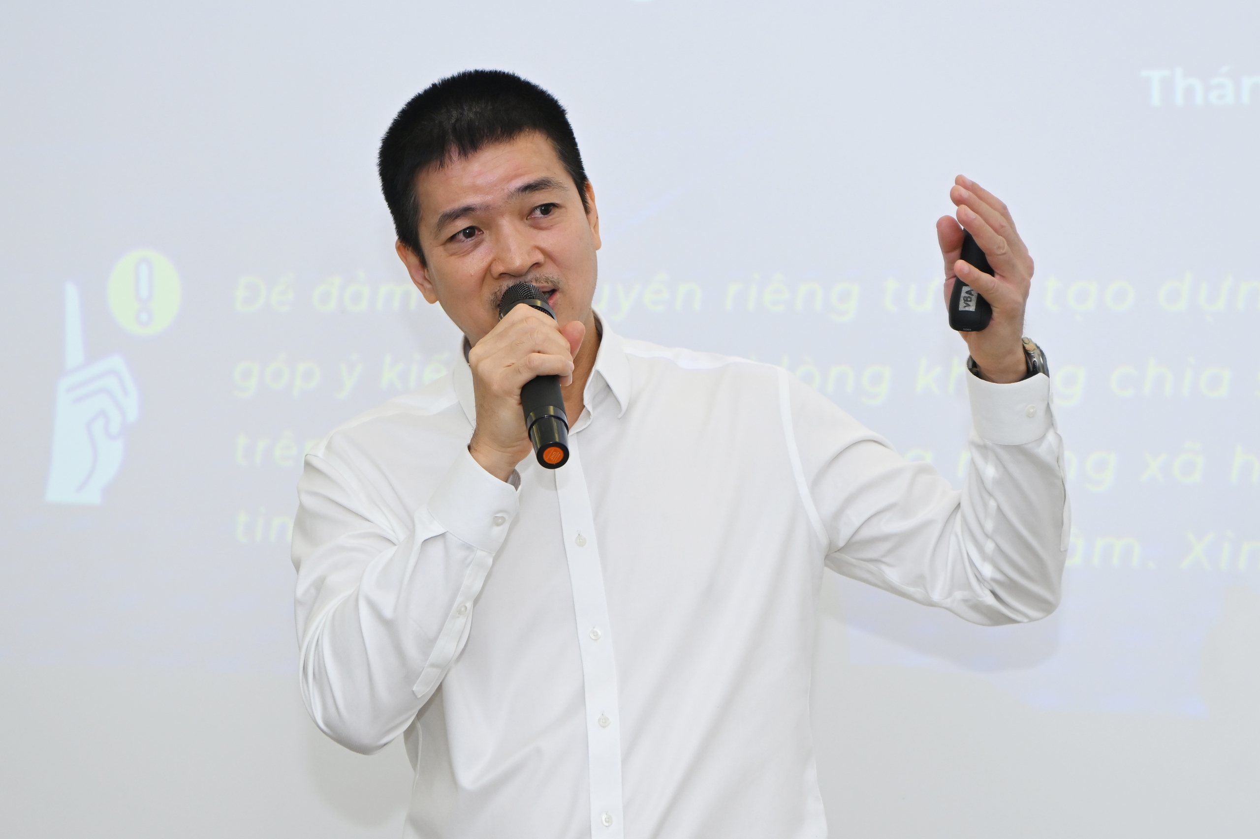 Ho&agrave;n thiện khung ph&aacute;p l&yacute; t&agrave;i sản ảo để ra khỏi 